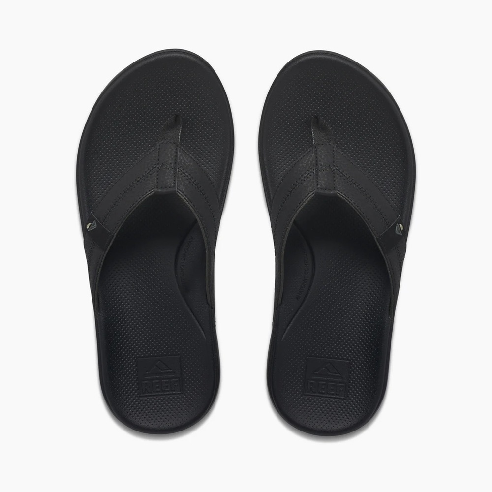 Reef Cushion Phantom 2.0 soft flip flops brand new never worn NWT